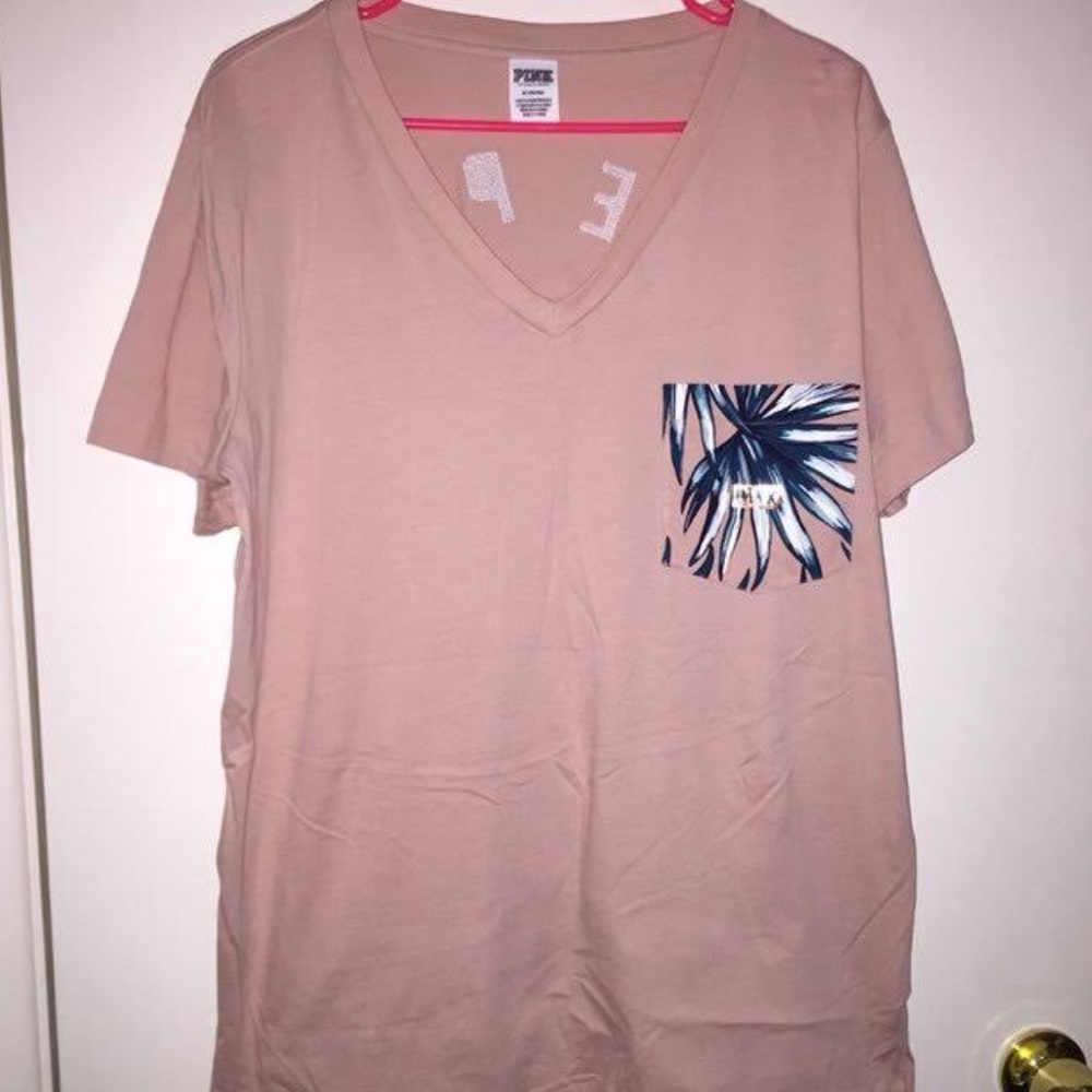 PINK VS tee